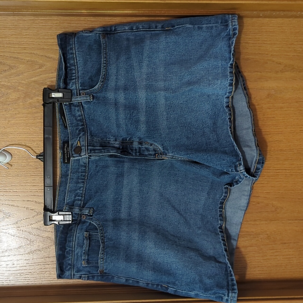 Banana Republic Mid Rise Denim Shorts